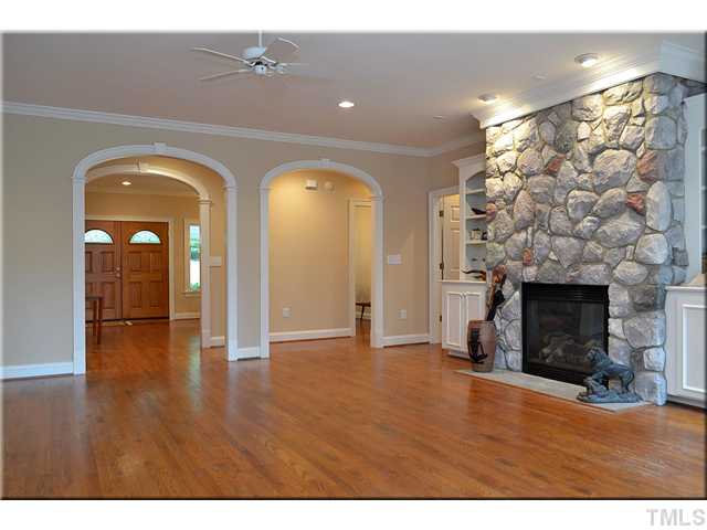 8921 O Oneal Road Raleigh, NC 27613 - Photo 7 of 25