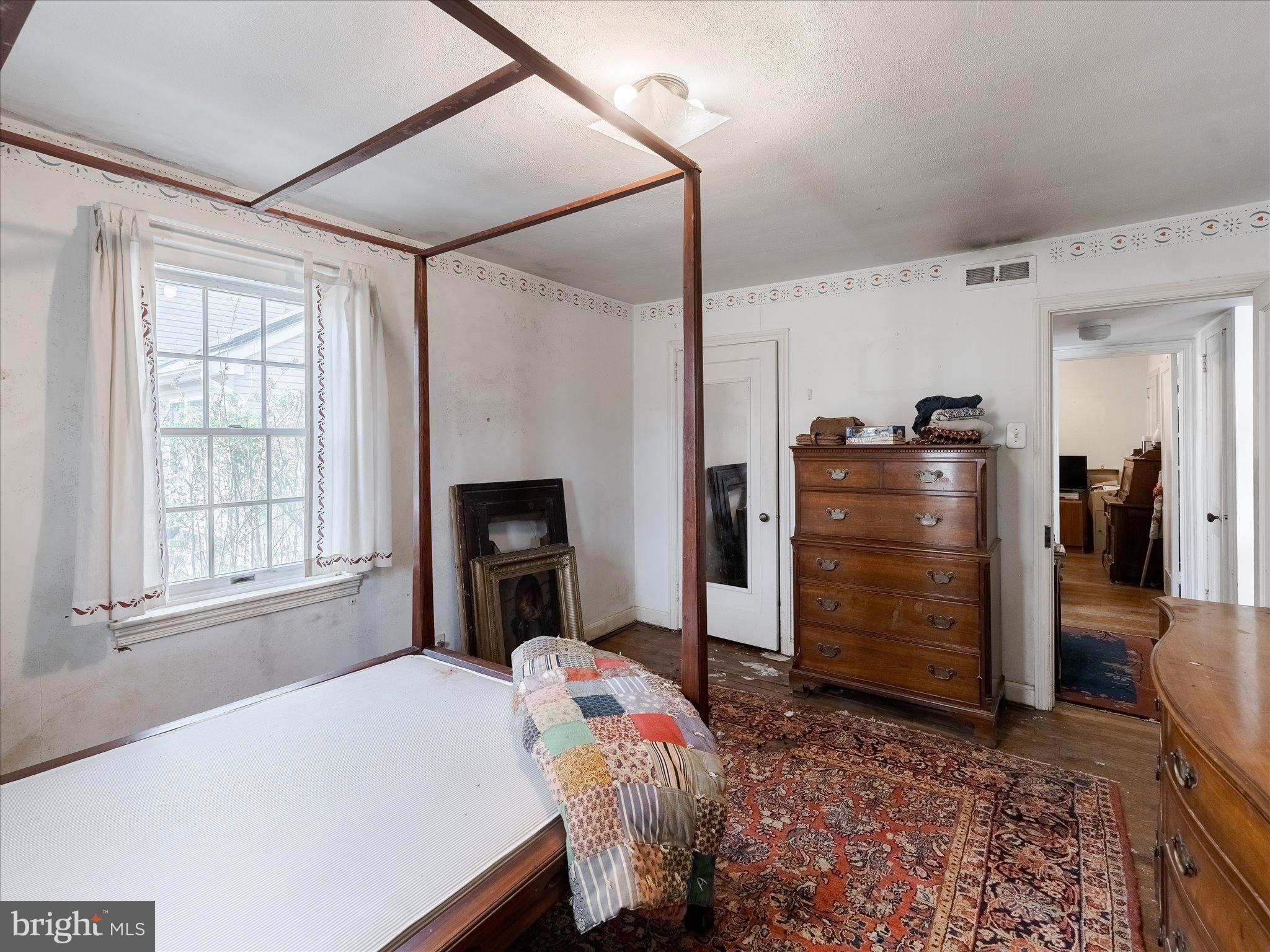 2023 Wharton Road Glenside, PA 19038 - Photo 16 of 26