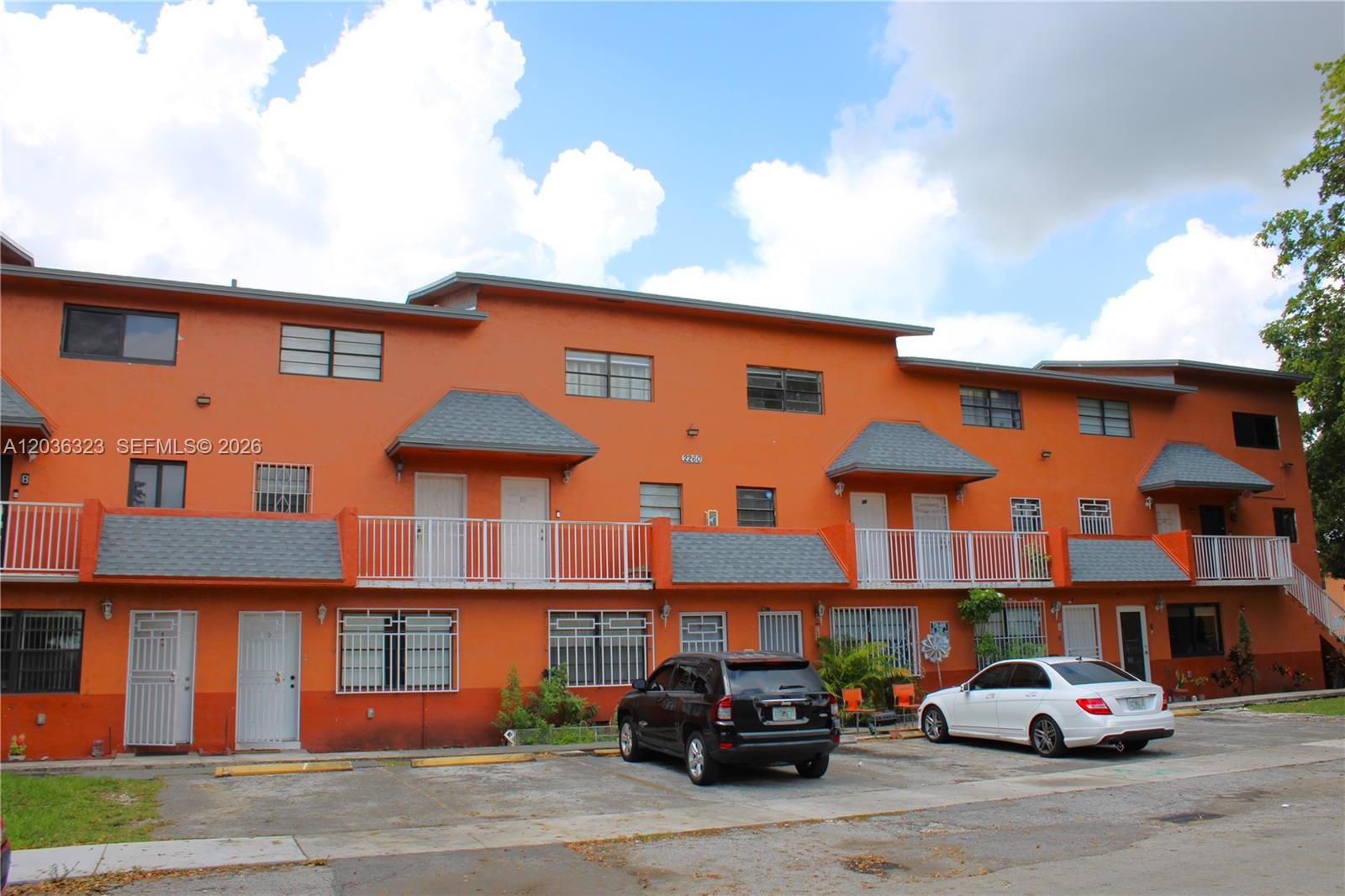 2260 West 55th Street, Unit 2 Hialeah, FL 33016 - Photo 4 of 24