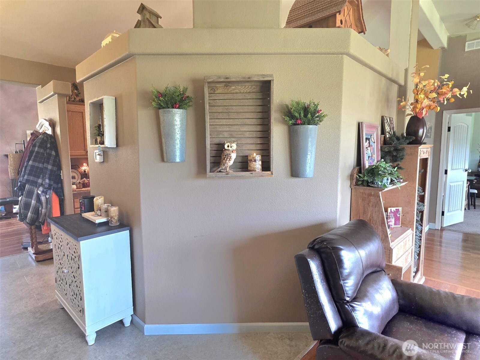 8905 Canal Road Southeast Yelm, WA 98597 - Photo 4 of 27 Gallery Image 4