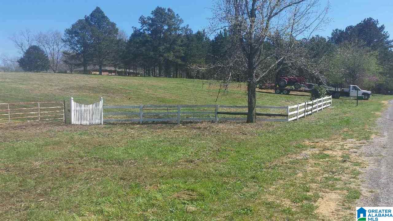 1815 County Road 5 Jemison, AL 35085 - Photo 1 of 5