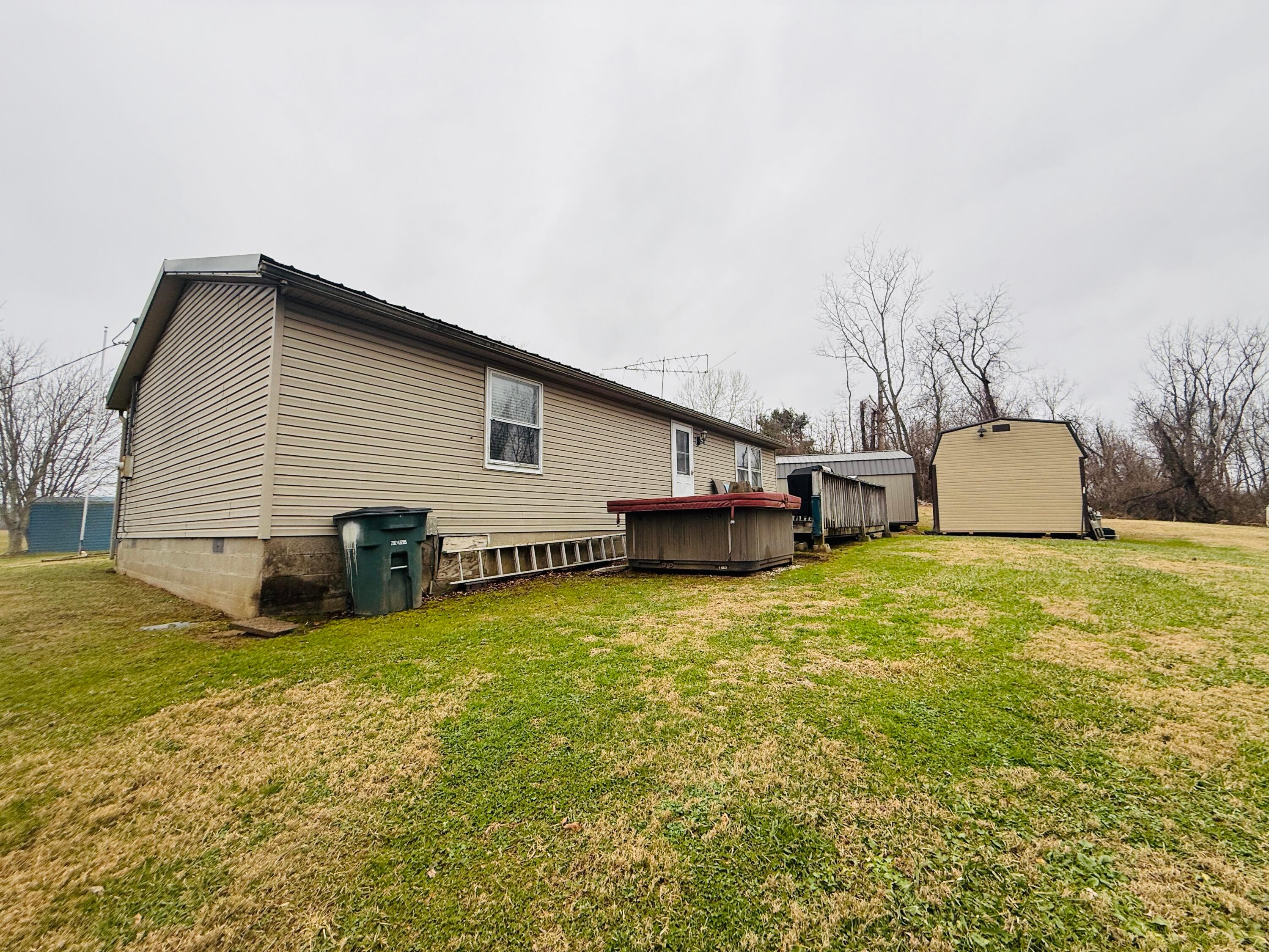 2810 Swart Road Albany, OH 45710 - Photo 4 of 19 IMG_3004