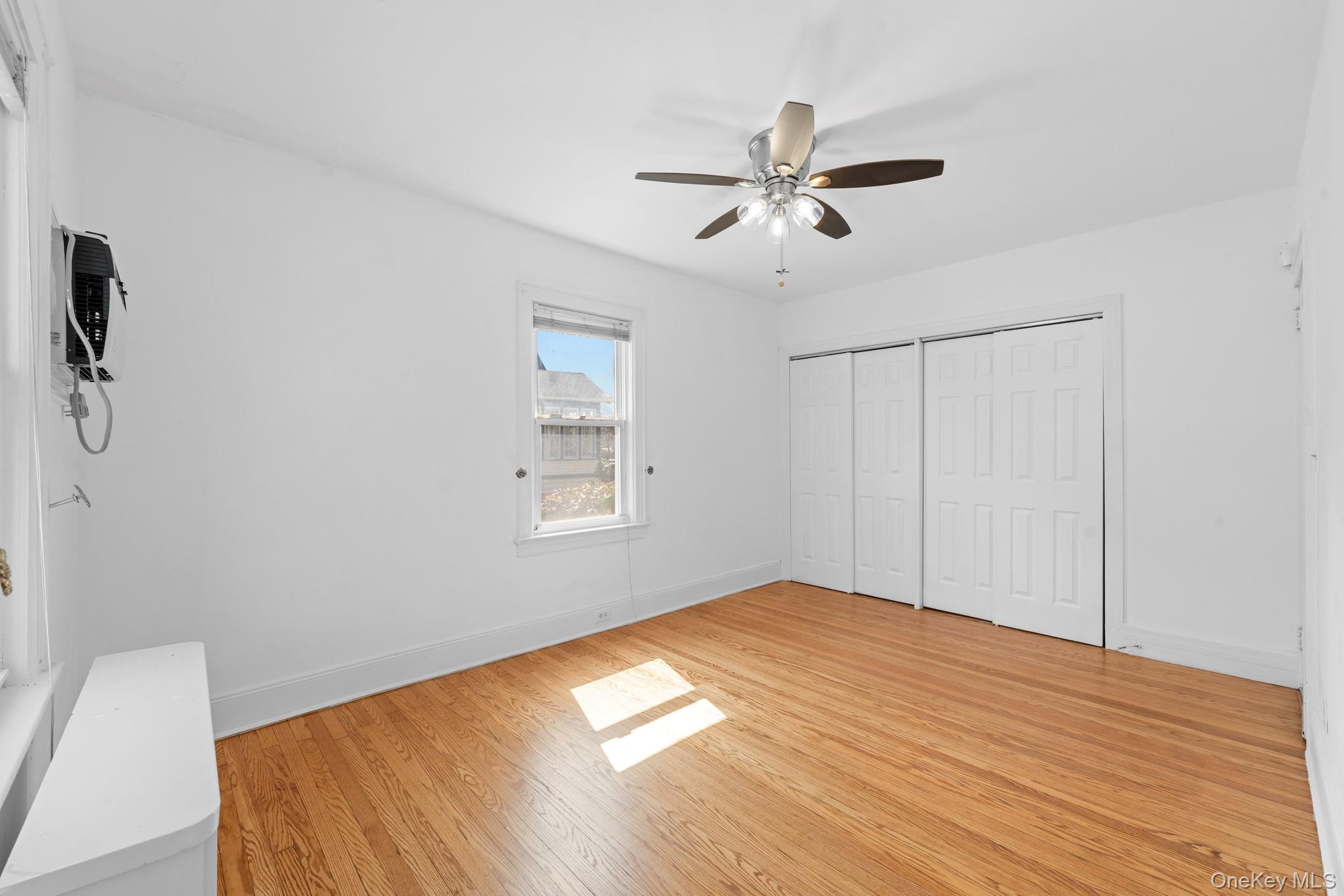 138-39 227th Street Queens, NY 11413 - Photo 12 of 20