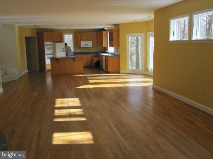 2892 Florence Road Woodbine, MD 21797 - Photo 15 of 30 Family Room
