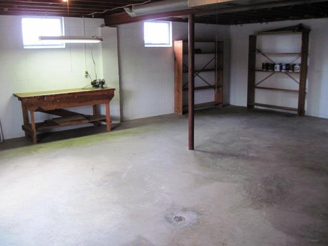 1887 Nelson Road Lancaster, OH 43130 - Photo 14 of 17 Gallery Image 14