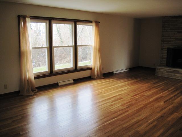 1887 Nelson Road Lancaster, OH 43130 - Photo 3 of 17 Gallery Image 3