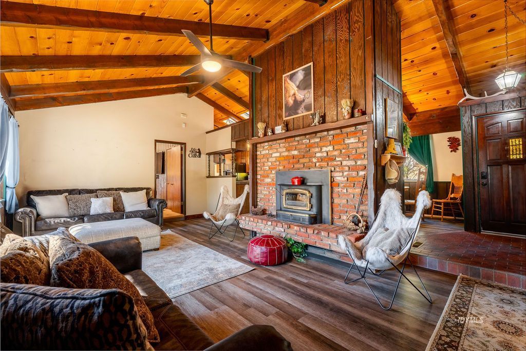 25580 Fir Street Idyllwild, CA 92549 - Photo 9 of 48 Untitled