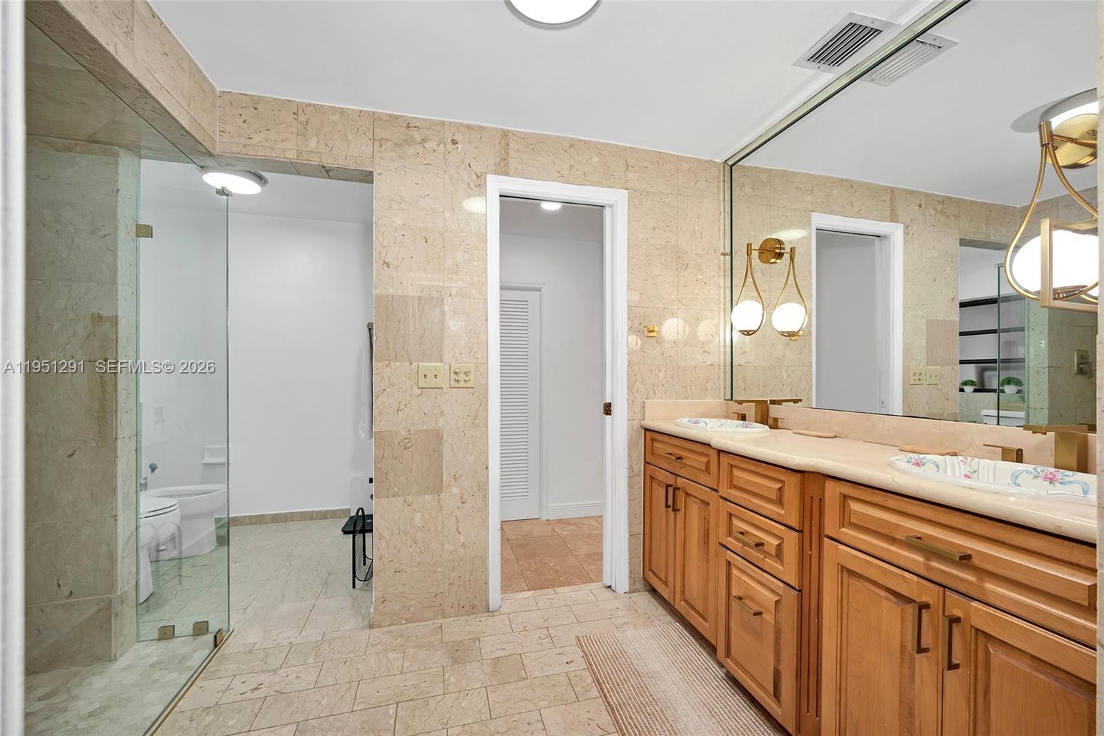 2701 Southwest 113th Avenue Miami, FL 33165 - Photo 21 of 36