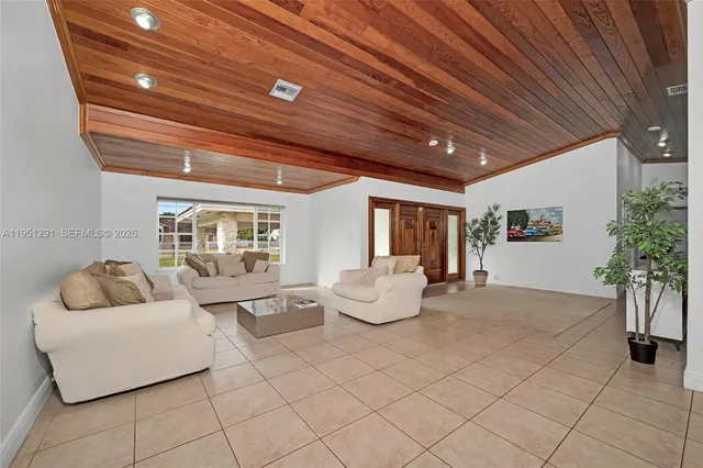 $2,400,000 | 2701 Southwest 113th Avenue, Miami, FL 33165