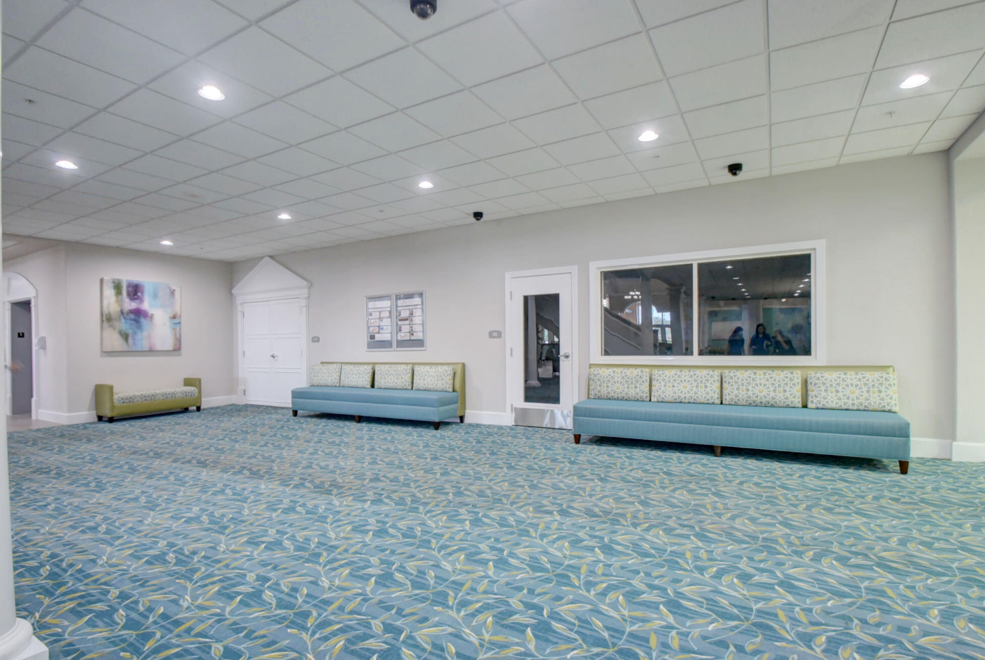 355 Normandy Lane Delray Beach, FL 33484 - Photo 26 of 33 a view of a livingroom with furniture