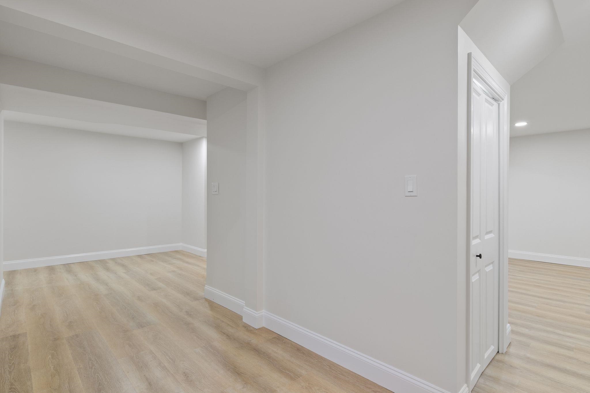 11 Bond Street Hudson, NH 03051 - Photo 34 of 55