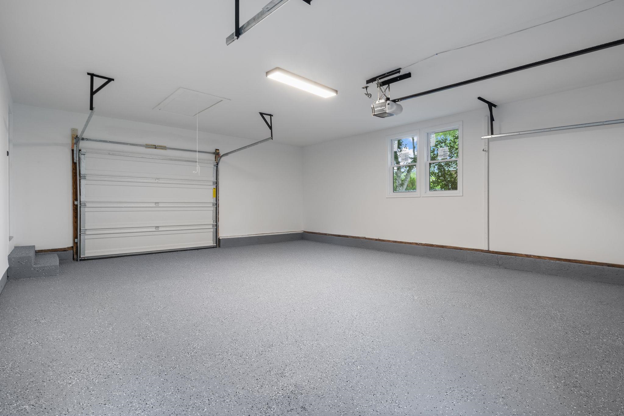 11 Bond Street Hudson, NH 03051 - Photo 47 of 55