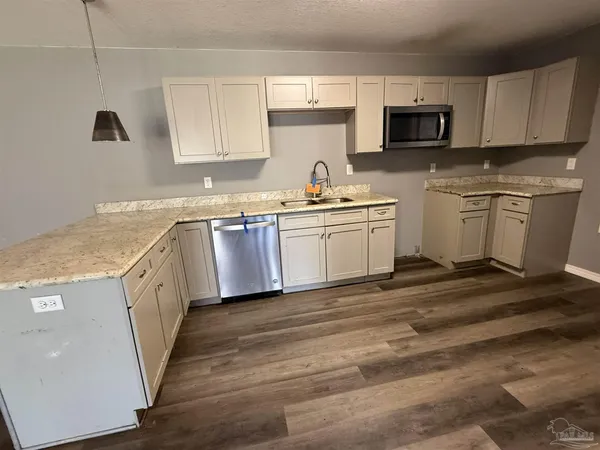 $185,000 | 1009 Rachel Circle, Cantonment, FL 32533
