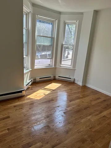 $3,800 | 506 East Broadway, Unit 2, Boston, MA 02127