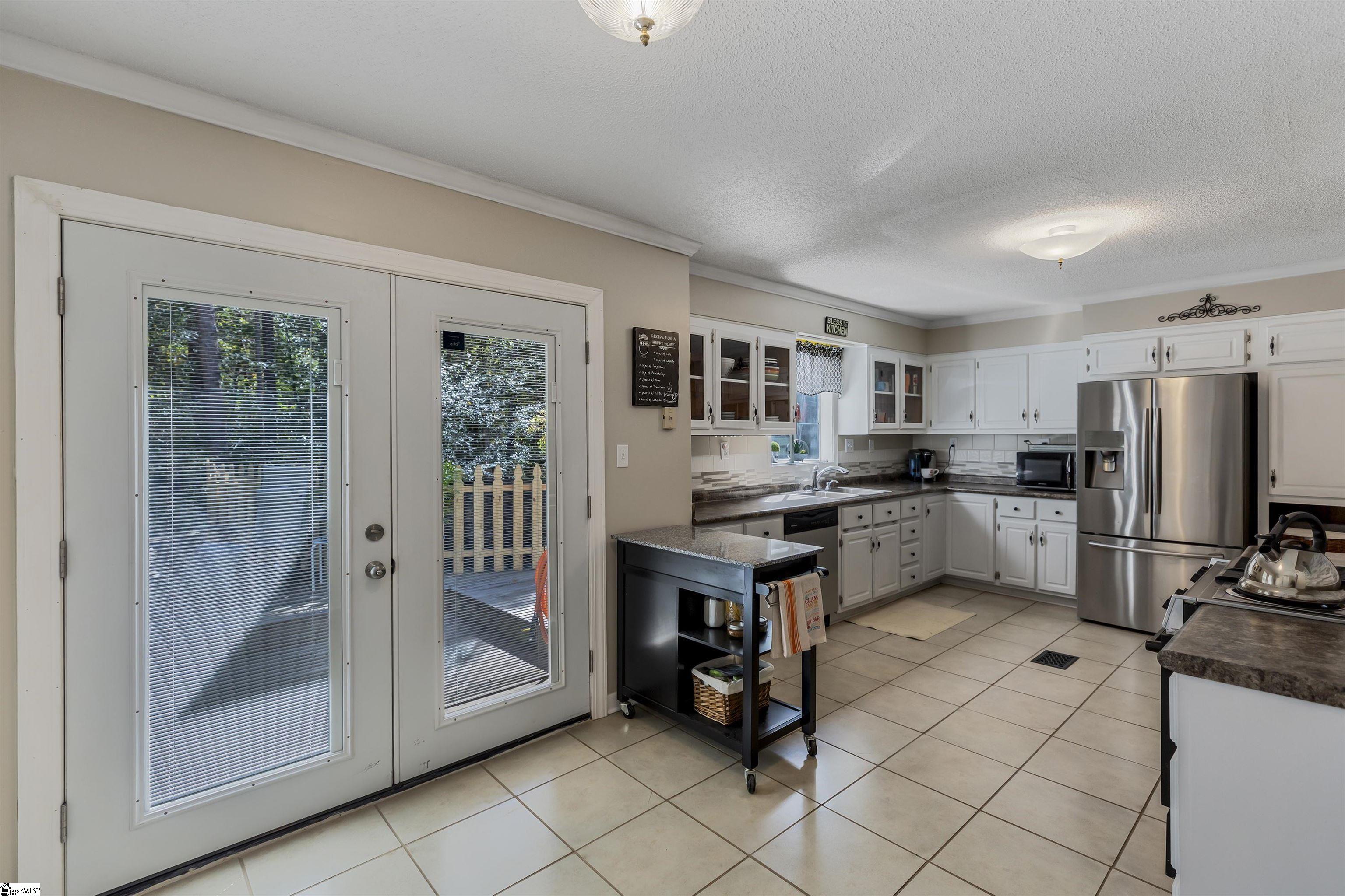 15051 Beacon Ridge Drive Seneca, SC 29678 - Photo 14 of 36 Gallery Image 14