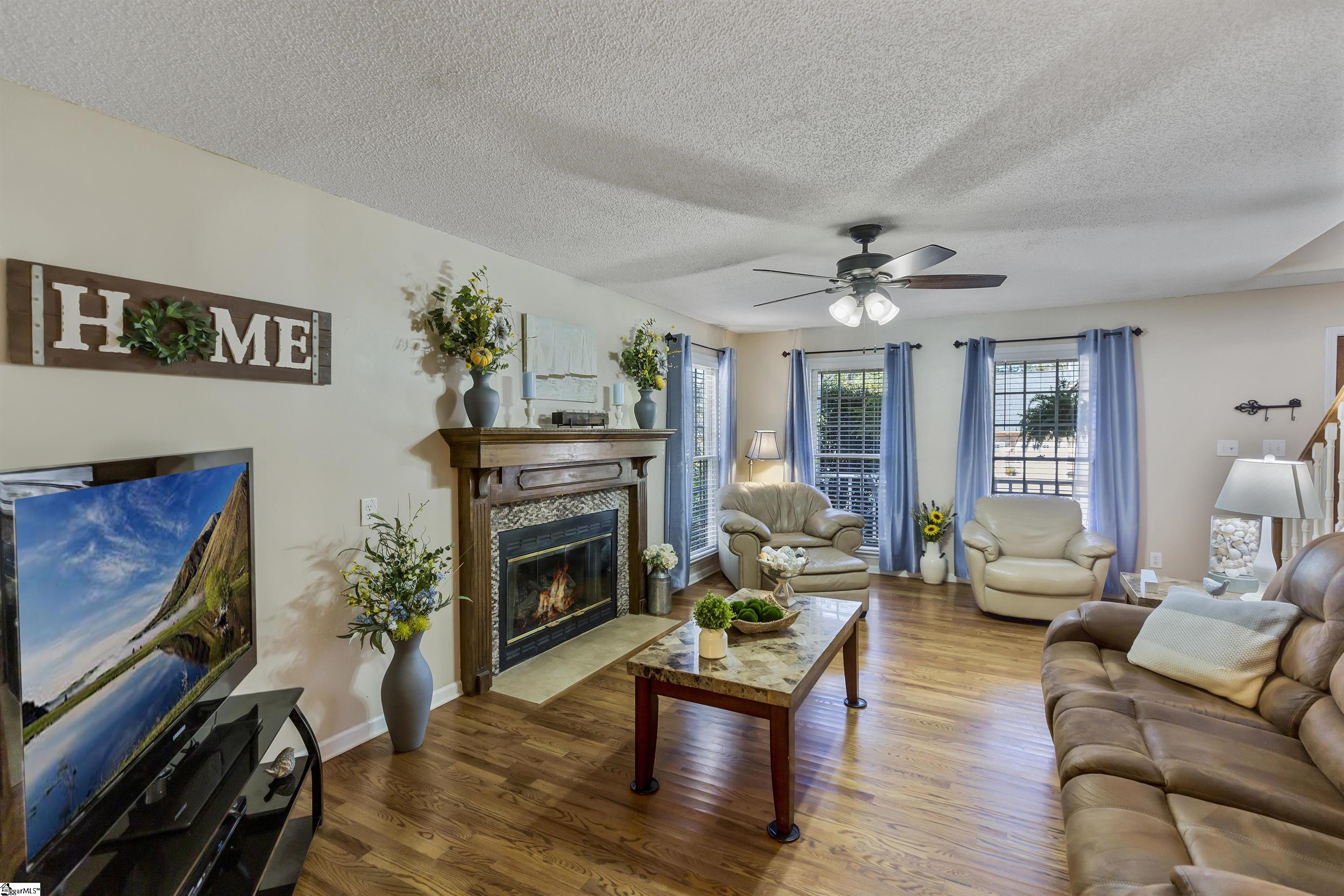 15051 Beacon Ridge Drive Seneca, SC 29678 - Photo 6 of 36 Gallery Image 6