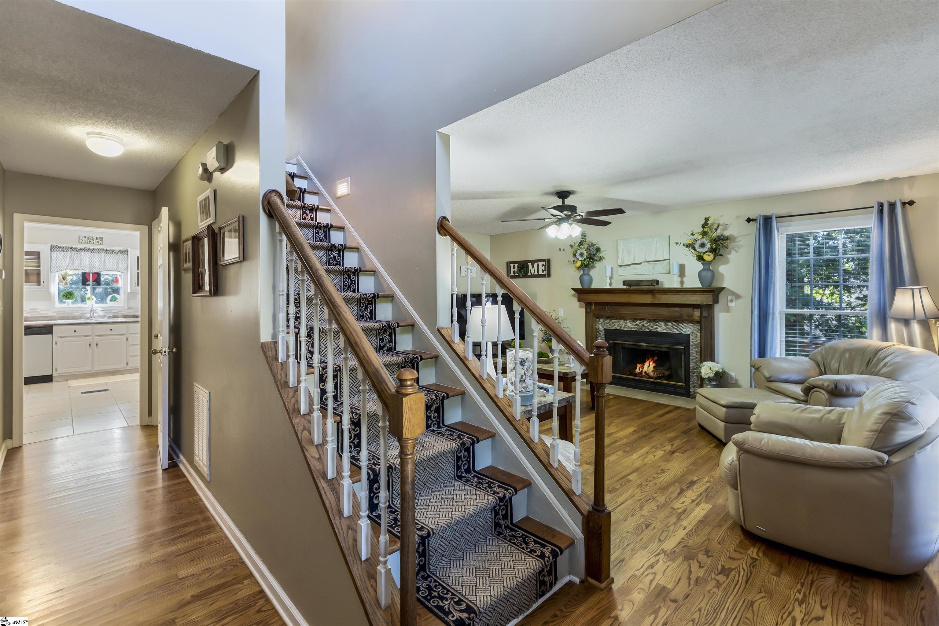 15051 Beacon Ridge Drive Seneca, SC 29678 - Photo 9 of 36 Gallery Image 9