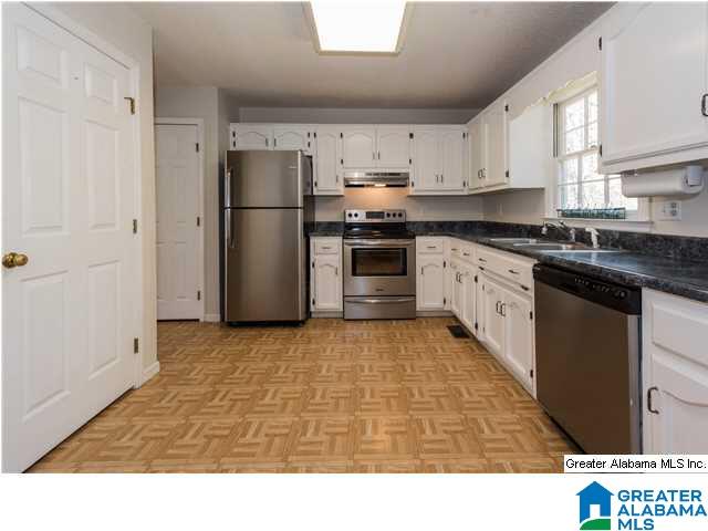 414 Russet Hollow Road Birmingham, AL 35244 - Photo 11 of 32