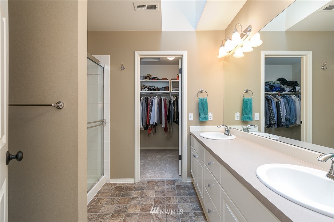 714 228th Street Southwest, Unit 203 Bothell, WA 98021 - Photo 14 of 17 Gallery Image 14
