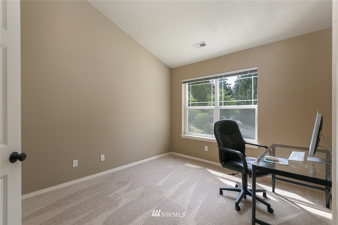 714 228th Street Southwest, Unit 203 Bothell, WA 98021 - Photo 7 of 17 Gallery Image 7