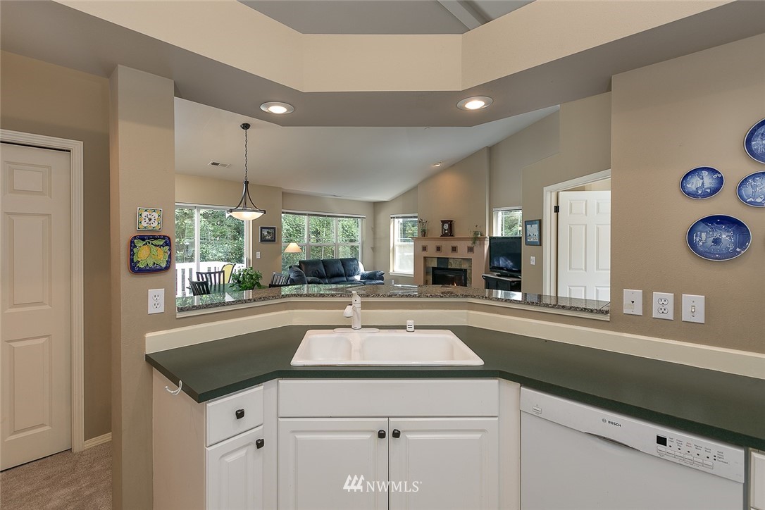 714 228th Street Southwest, Unit 203 Bothell, WA 98021 - Photo 9 of 17 Gallery Image 9