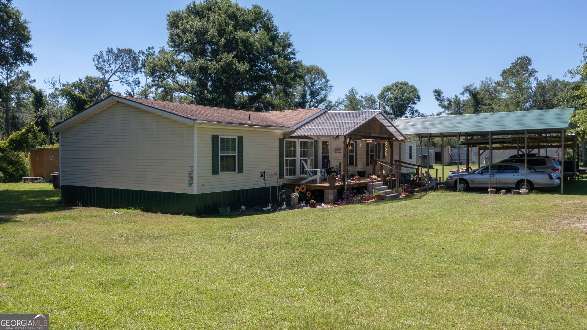 171 Kalani Road Nicholls, GA 31554 - Photo 2 of 28