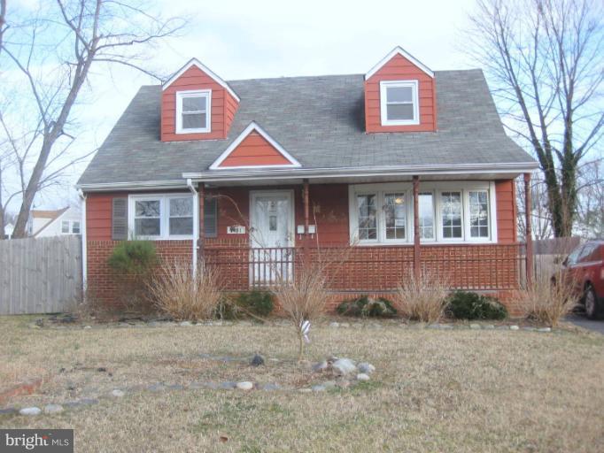 1901 Ridgewick Road Glen Burnie, MD 21061 - Photo 5 of 23 Exterior (Front)