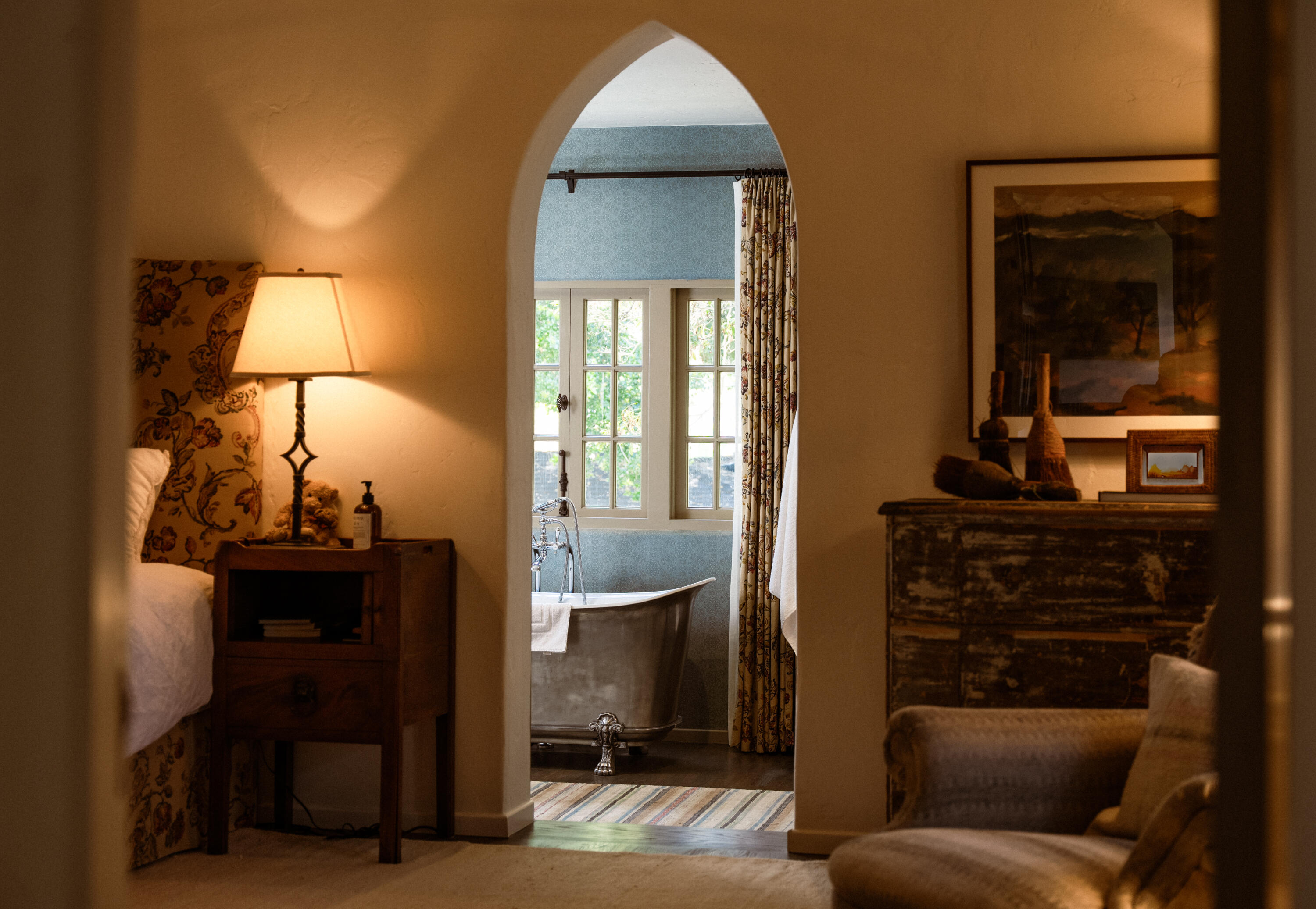 175 Miramar Avenue Montecito, CA 93108 - Photo 18 of 33 a living room with furniture and a window
