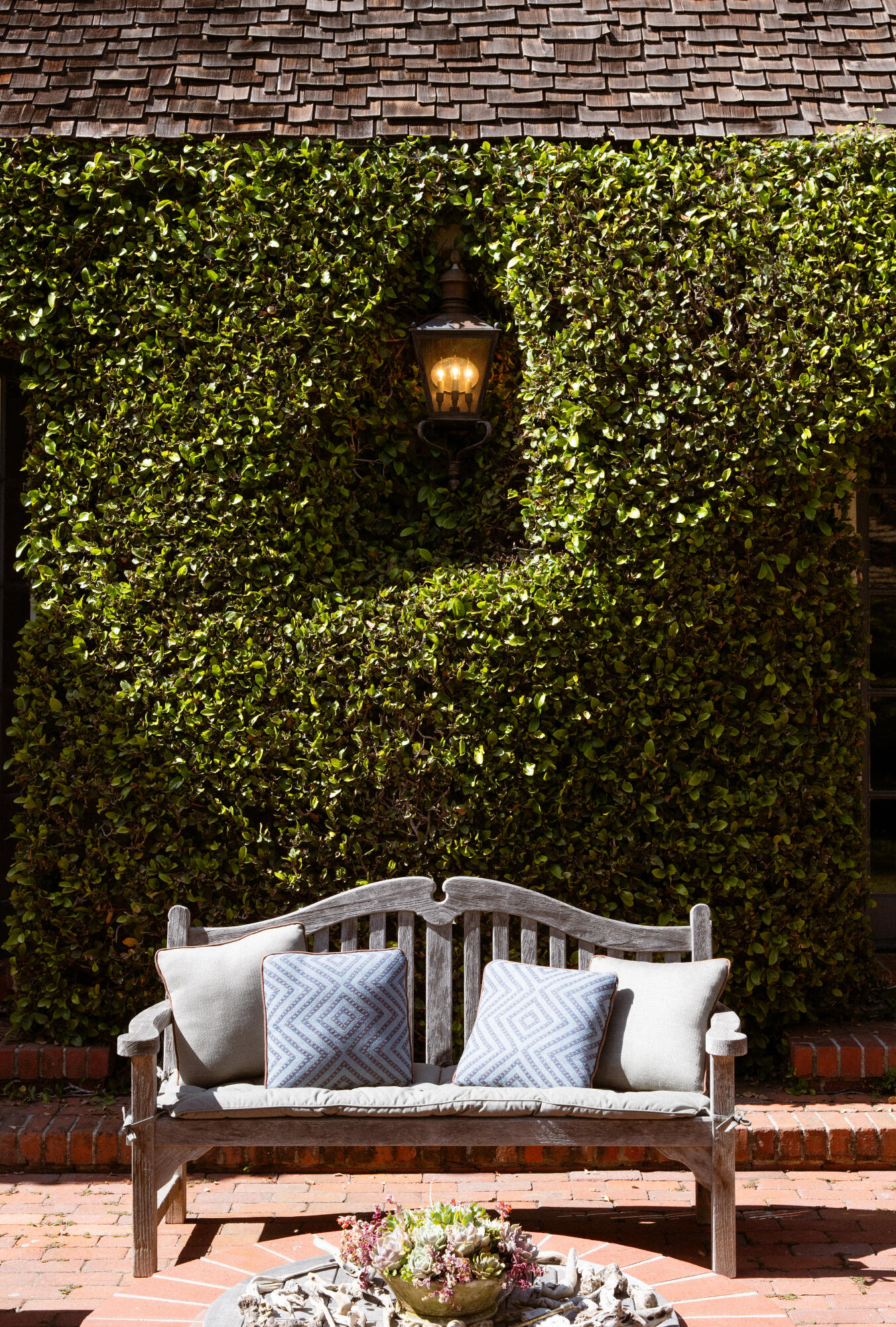 175 Miramar Avenue Montecito, CA 93108 - Photo 28 of 33 a view of outdoor space with seating