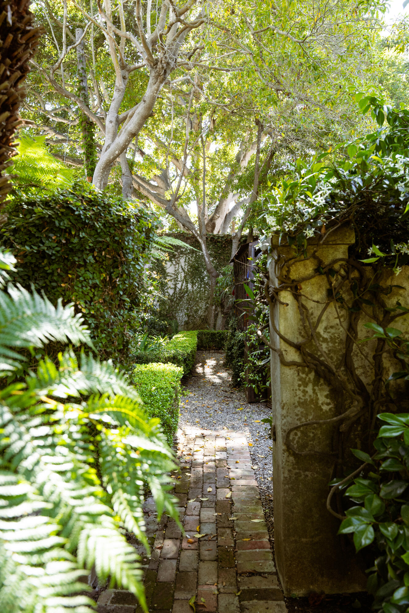 175 Miramar Avenue Montecito, CA 93108 - Photo 29 of 33 a pathway of a yard