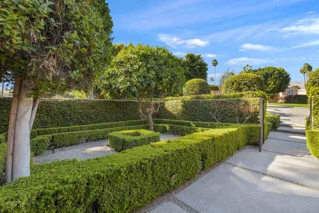 $1,325,000 | 47204 El Agadir, Palm Desert, CA 92260