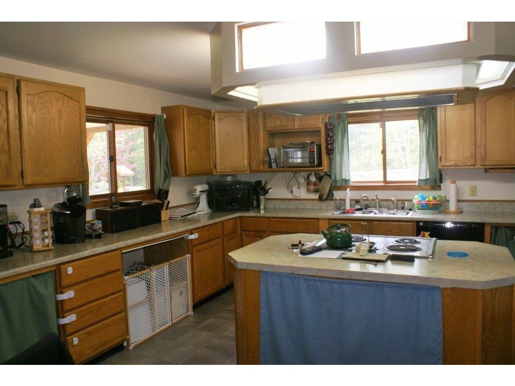 285 Bay Road Farmington, NH 03835 - Photo 3 of 21 Gallery Image 3