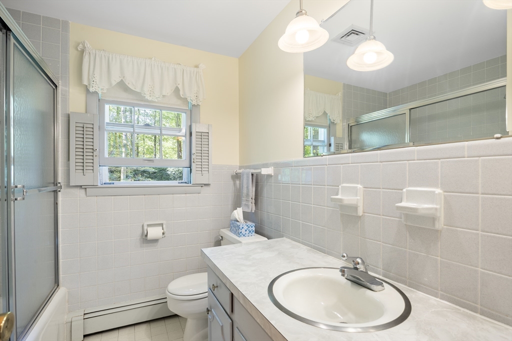 55 Longfellow Road Holyoke, MA 01040 - Photo 35 of 35