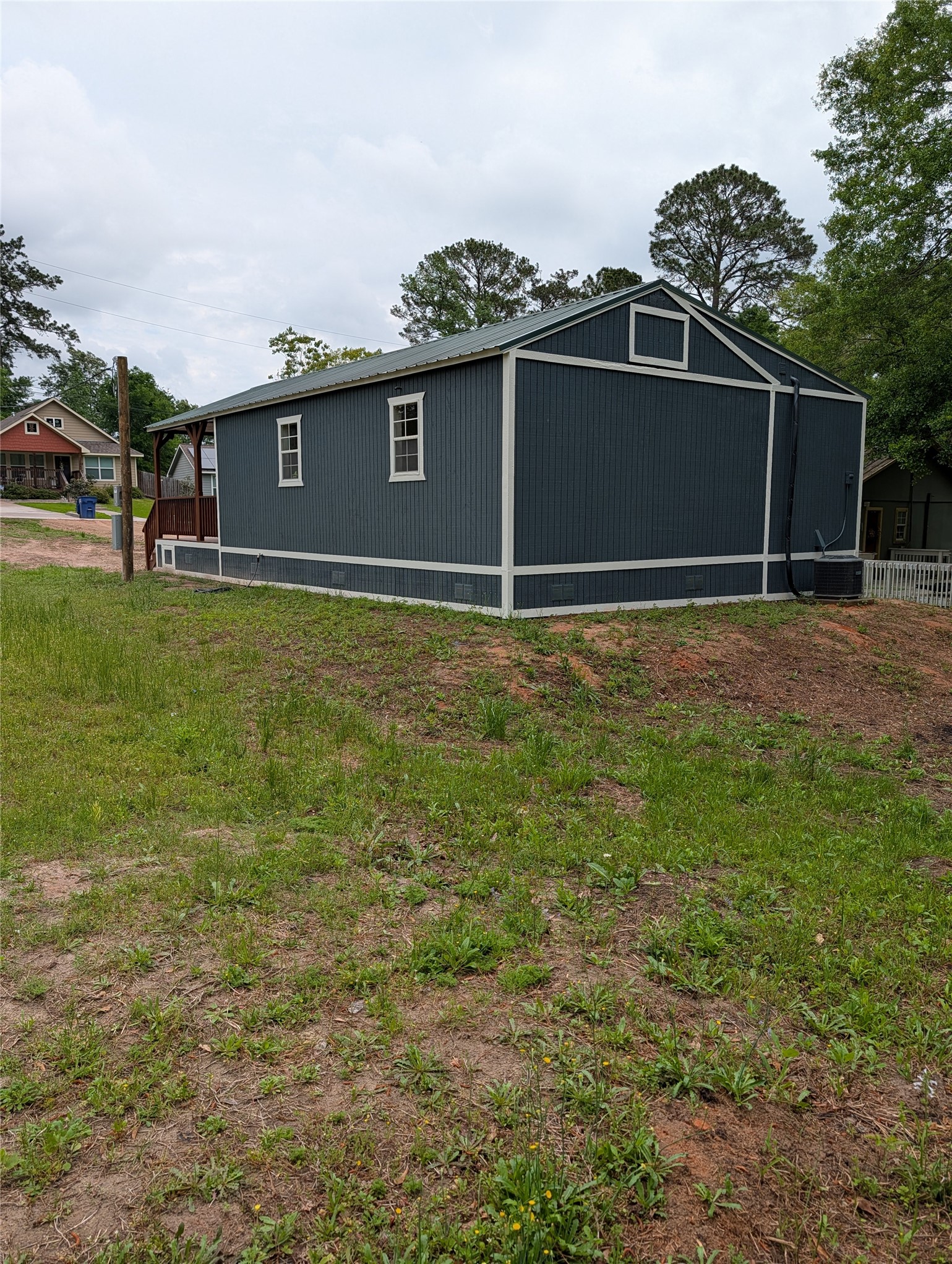 16 Walnut Lane Huntsville, TX 77320 - Photo 5 of 15 a view of outdoor space and yard