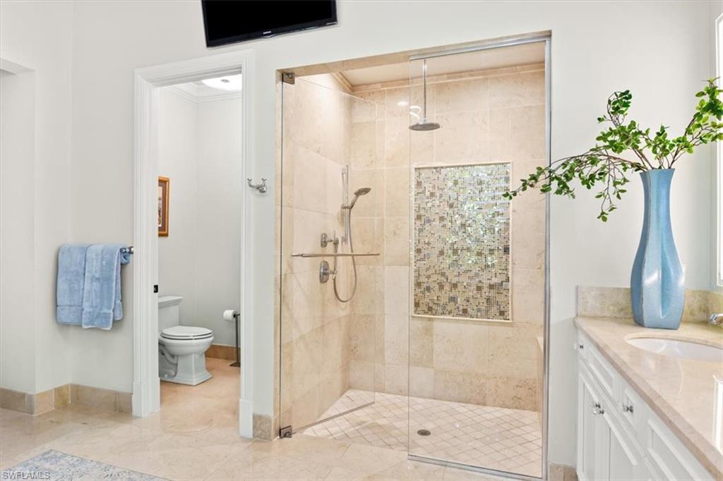 2220 Residence Circle Naples, FL 34105 - Photo 21 of 50