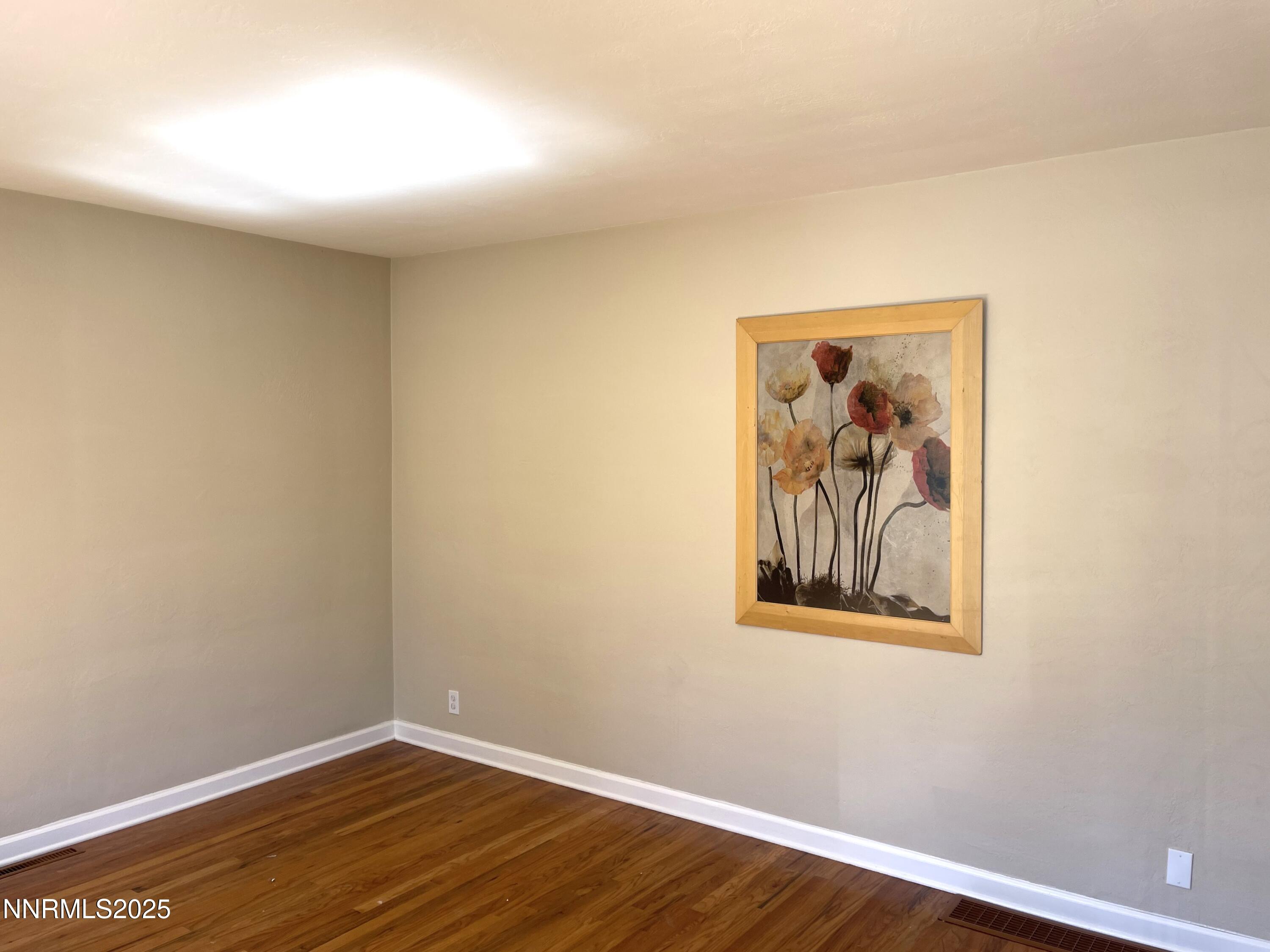 2485 Riviera Street Reno, NV 89509 - Photo 3 of 17 IMG_8844