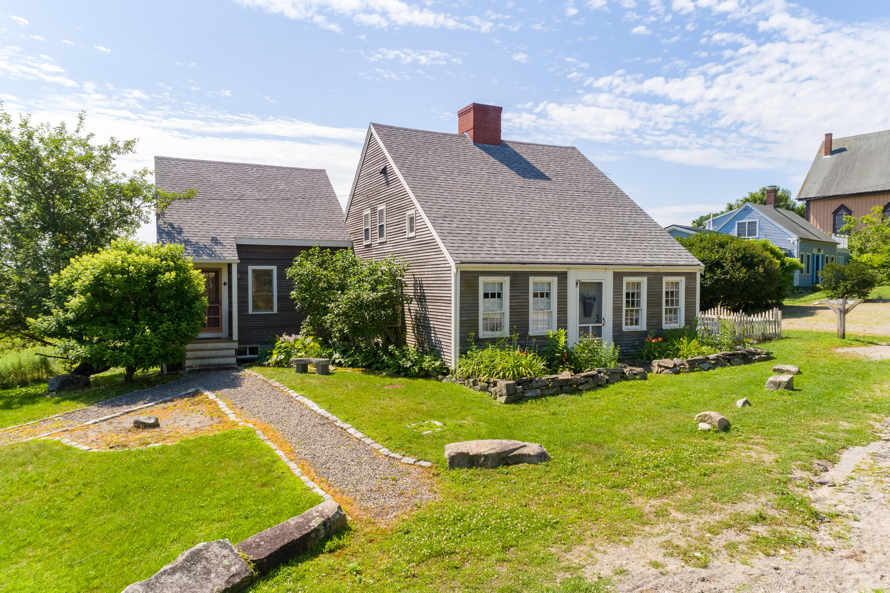 1439 Highway 32 Bristol, ME 04564 - Photo 4 of 54 Front of home