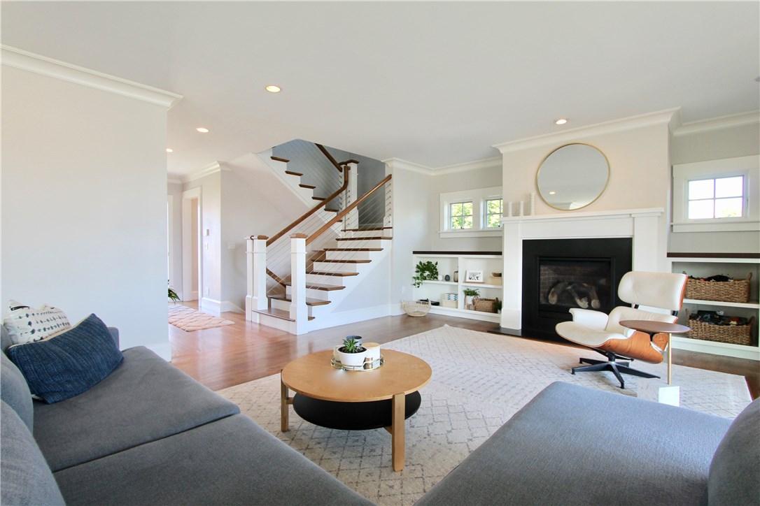 24 Ellery Road Newport, RI 02840 - Photo 8 of 30