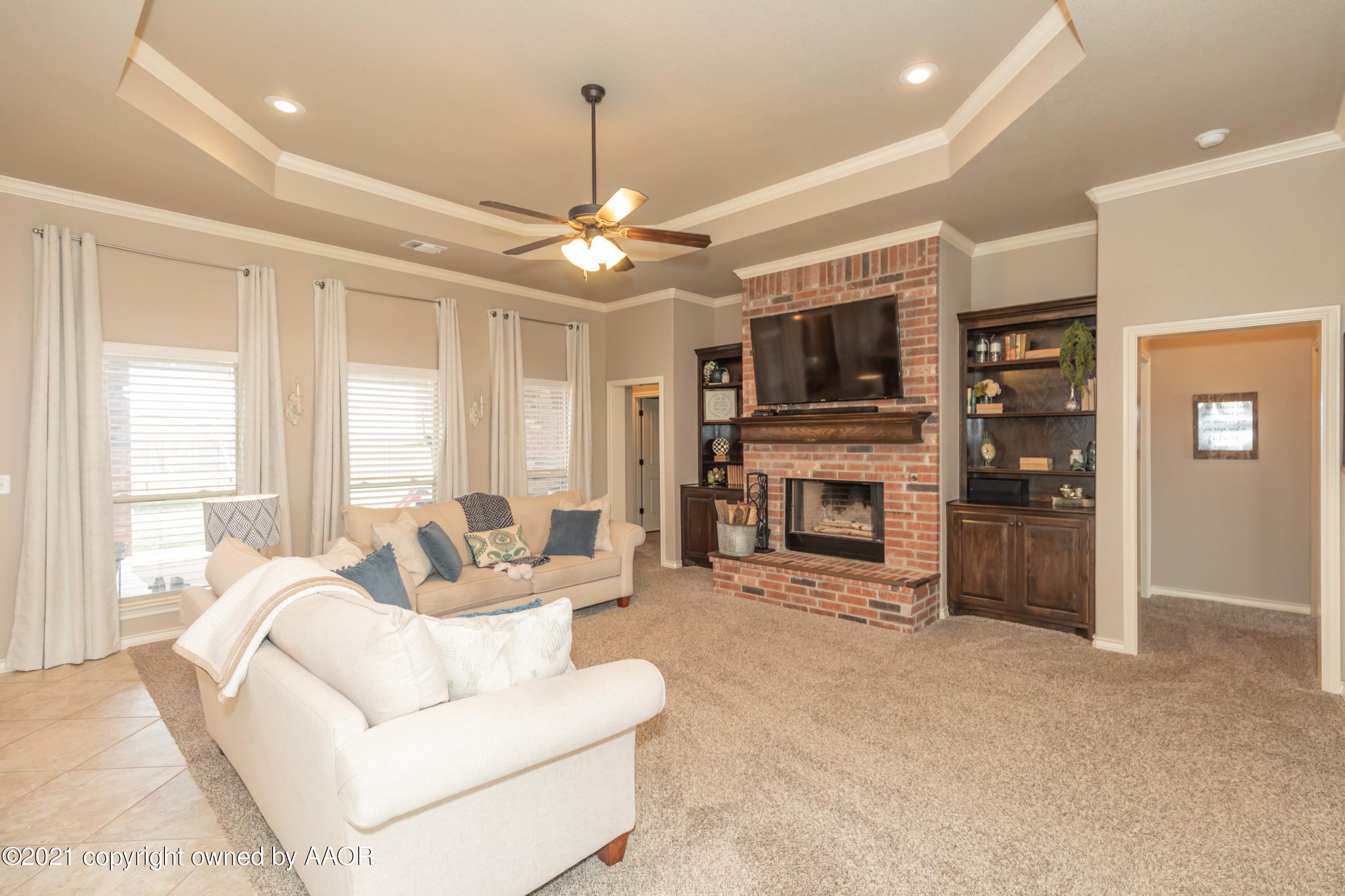18201 Stone Creek Road Amarillo, TX 79124 - Photo 8 of 57 LIVING ROOM VIEW 2