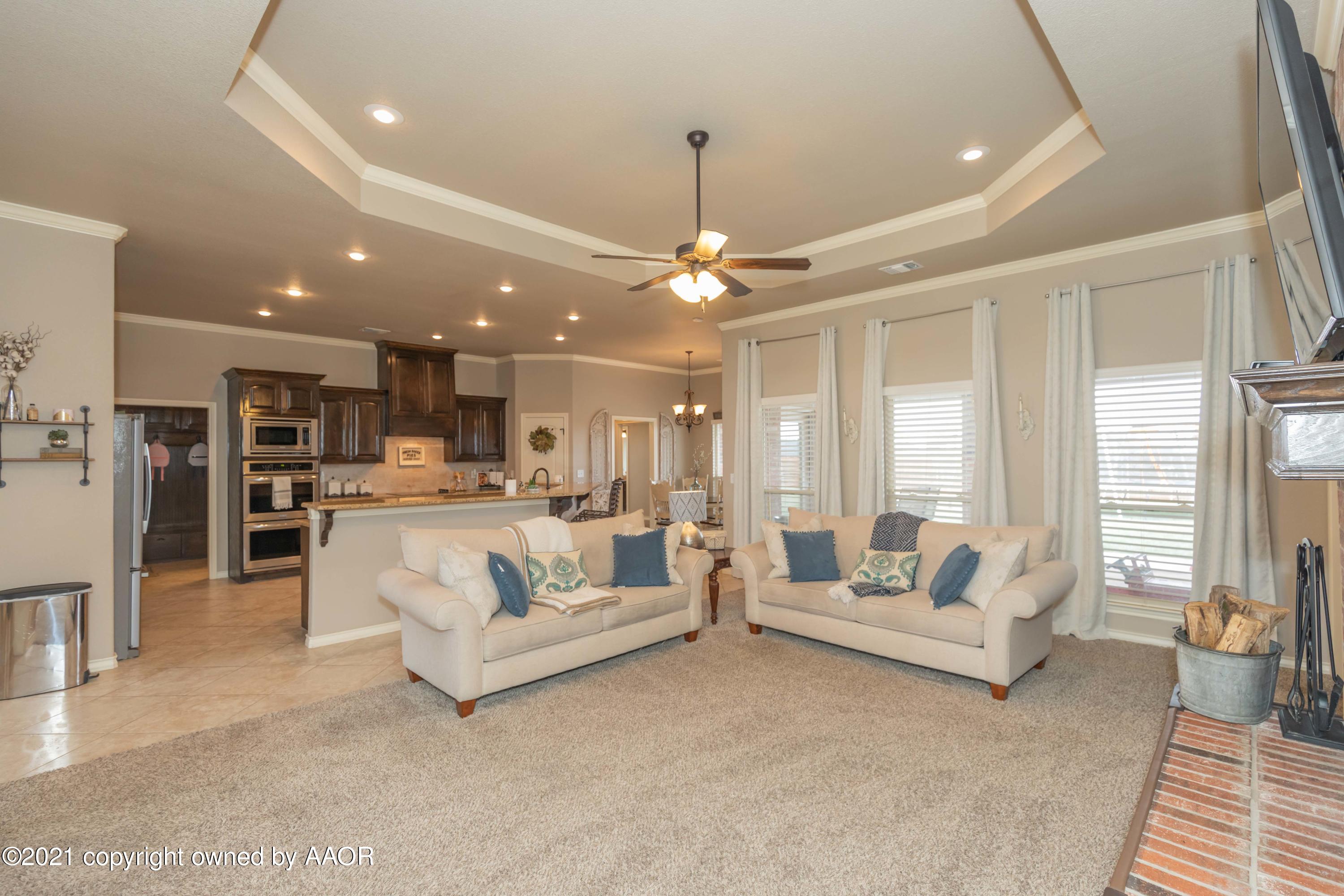 18201 Stone Creek Road Amarillo, TX 79124 - Photo 10 of 57 LIVING ROOM VIEW 4
