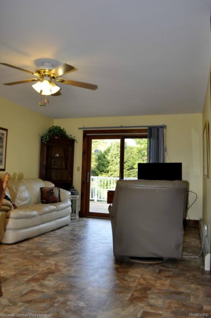 13247 Lone Tree Road Hartland, MI 48353 - Photo 16 of 70 _DSC0387.jpg