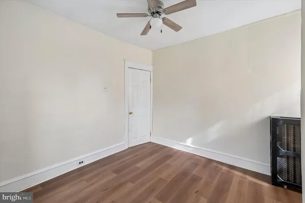 $189,000 | 1008 East 18th Street, Chester, PA 19013