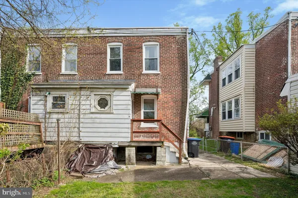 $189,000 | 1008 East 18th Street, Chester, PA 19013