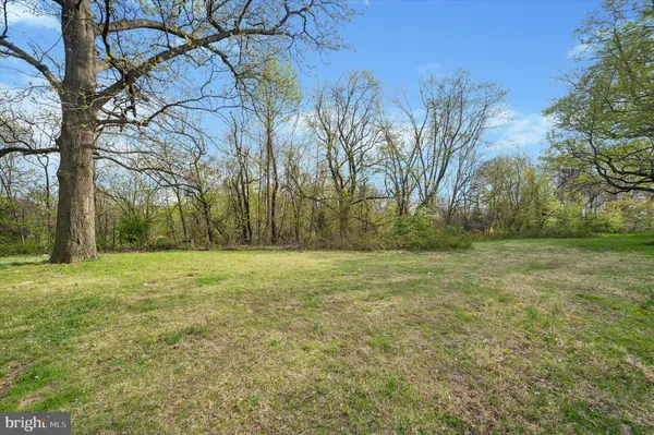 $189,000 | 1008 East 18th Street, Chester, PA 19013