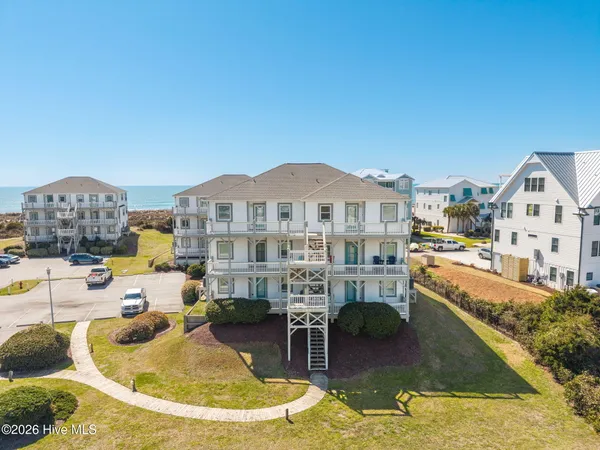 $649,000 | 2903 Pointe W Drive, Unit A, Emerald Isle, NC 28594