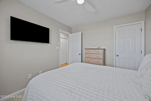 $649,000 | 2903 Pointe W Drive, Unit A, Emerald Isle, NC 28594