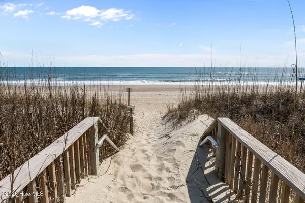 $649,000 | 2903 Pointe W Drive, Unit A, Emerald Isle, NC 28594