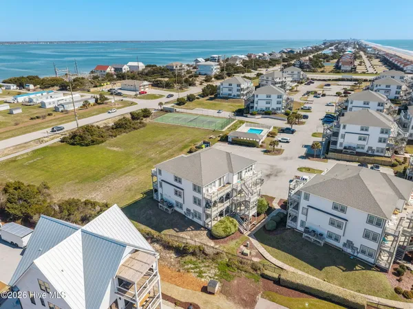 $649,000 | 2903 Pointe W Drive, Unit A, Emerald Isle, NC 28594