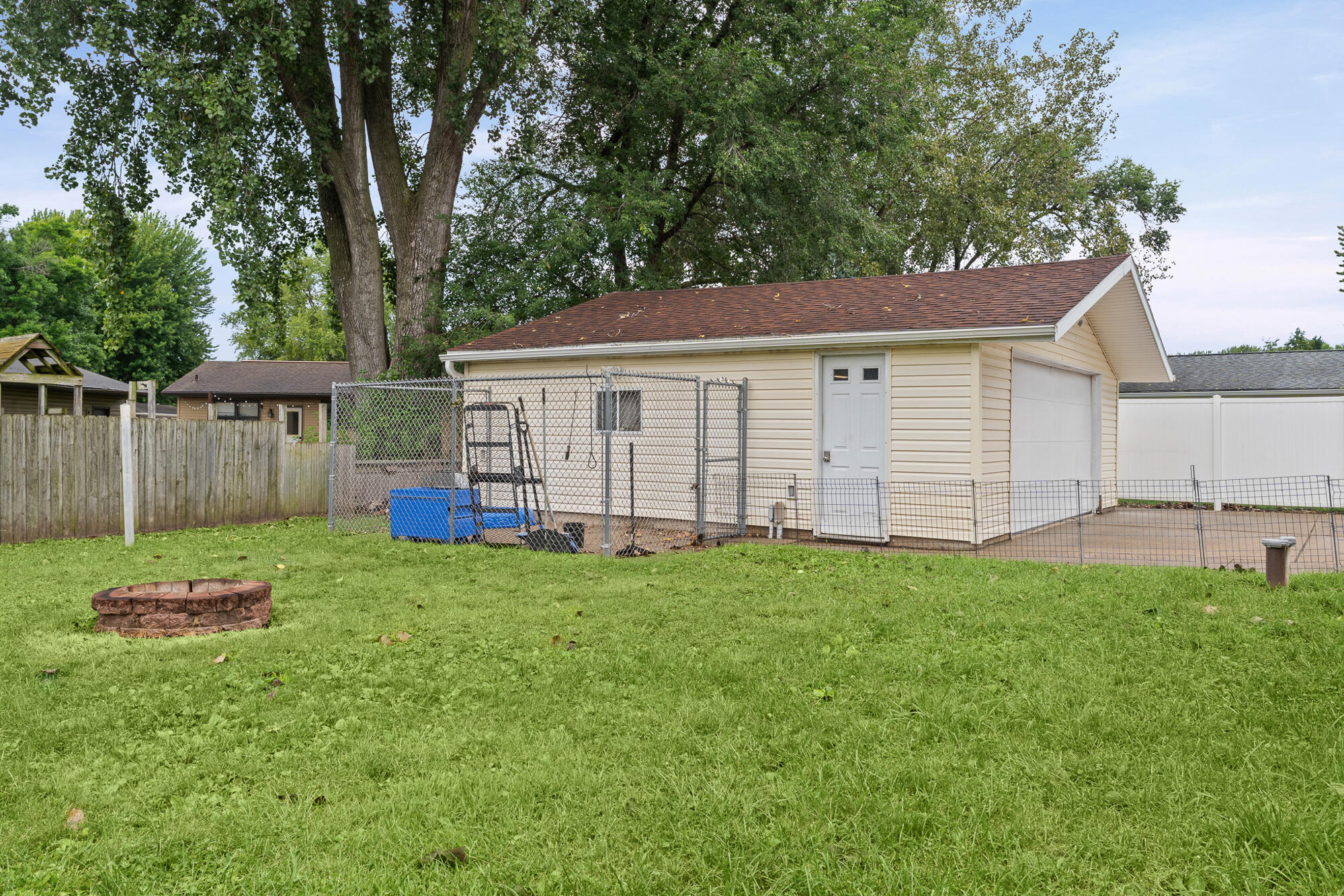 2531 Island Park Road Campbell, WI 54603 - Photo 20 of 21 Back Yard and Garage