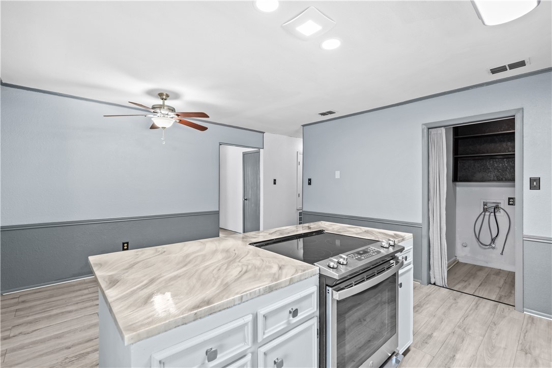 7234 Diamond Ridge Drive Corpus Christi, TX 78413 - Photo 9 of 19